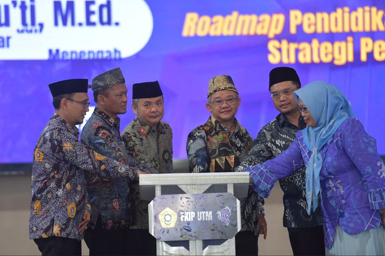 Mendikdasmen Abdul Mu’ti Hadiri Dies Natalis FKIP UTM, Perkuat Transformasi Pendidikan